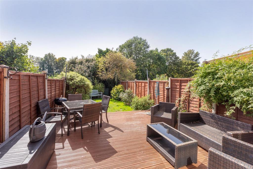 222 Weekes Drive-6.jpg