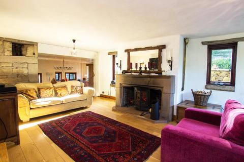 Manor Barn Lowerhill, Tockholes, Darwen, BB3 0NF