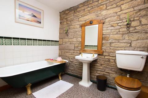 Manor Barn Lowerhill, Tockholes, Darwen, BB3 0NF