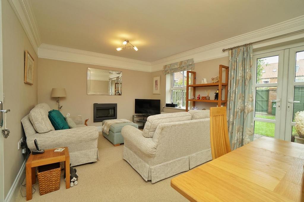 Dining Lounge