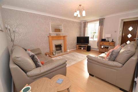 8 Jacobs Croft, Clayton, Bradford, BD14 6SU