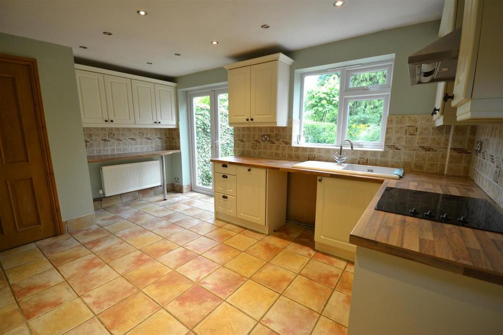 Stylish fitted kitchen