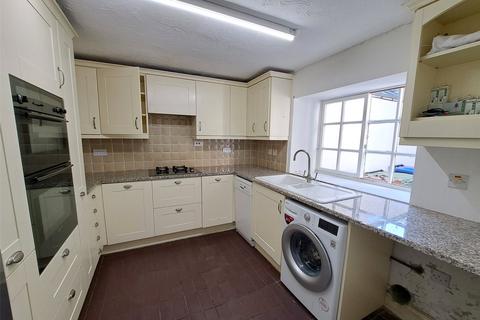 3 bedroom end of terrace house to rent, South Street, Durham, County Durham, DH1