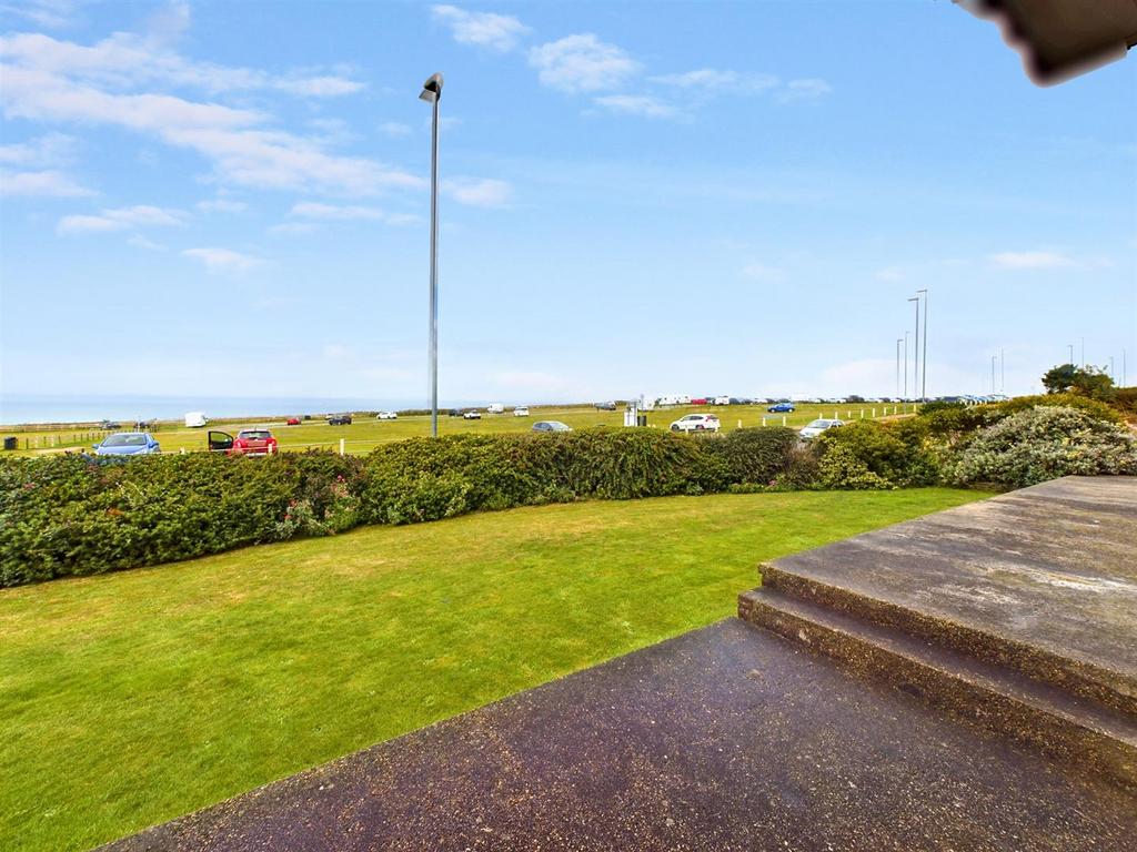 Runton Road, Cromer 2 bed apartment for sale £295,000
