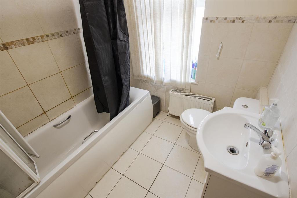Church Road, Northfield, Birmingham 1 bed house £498 pcm (£115 pw)