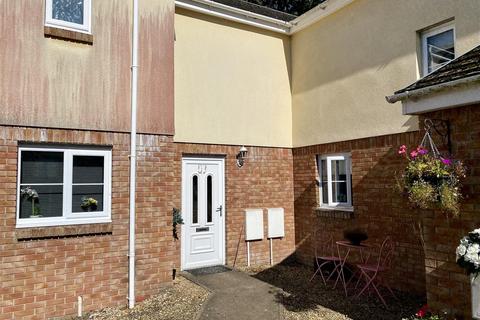 2 bedroom terraced house for sale, Fforest Fach, Tycroes, Ammanford