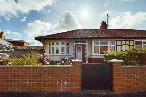 2 bedroom semi-detached bungalow for sale, Priory Crescent, Bridlington