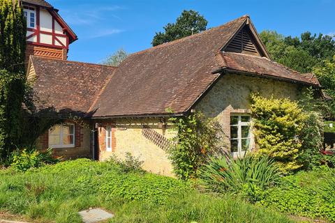 2 bedroom semi-detached bungalow for sale, Hawksfold Lane East, Fernhurst, Haslemere