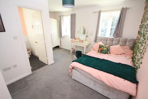 50 Brander Close, Idle, Bradford, BD10 8SY