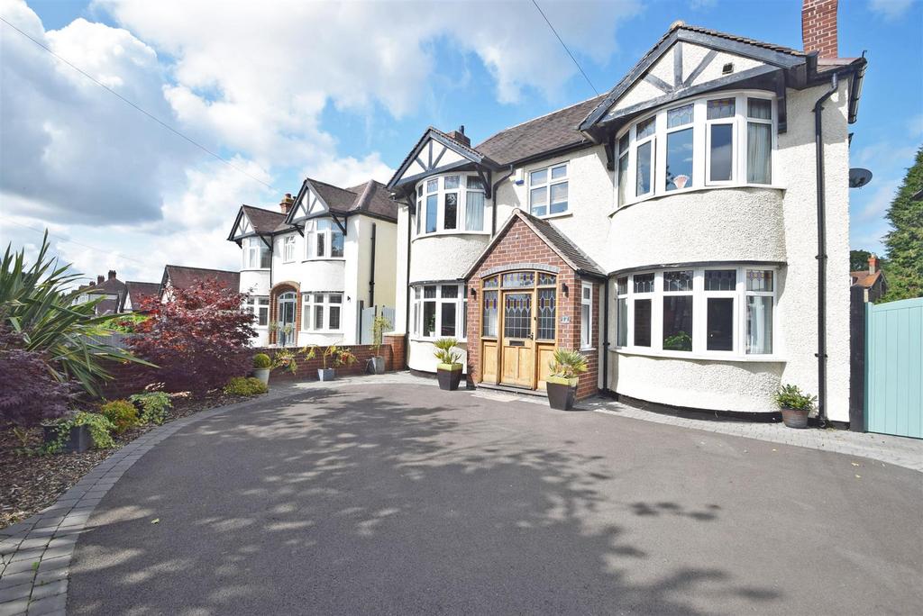 Mytton Oak Road, Shrewsbury 4 bed detached house for sale £600,000