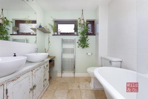 3 Lelitia Close, London, E8 4SN