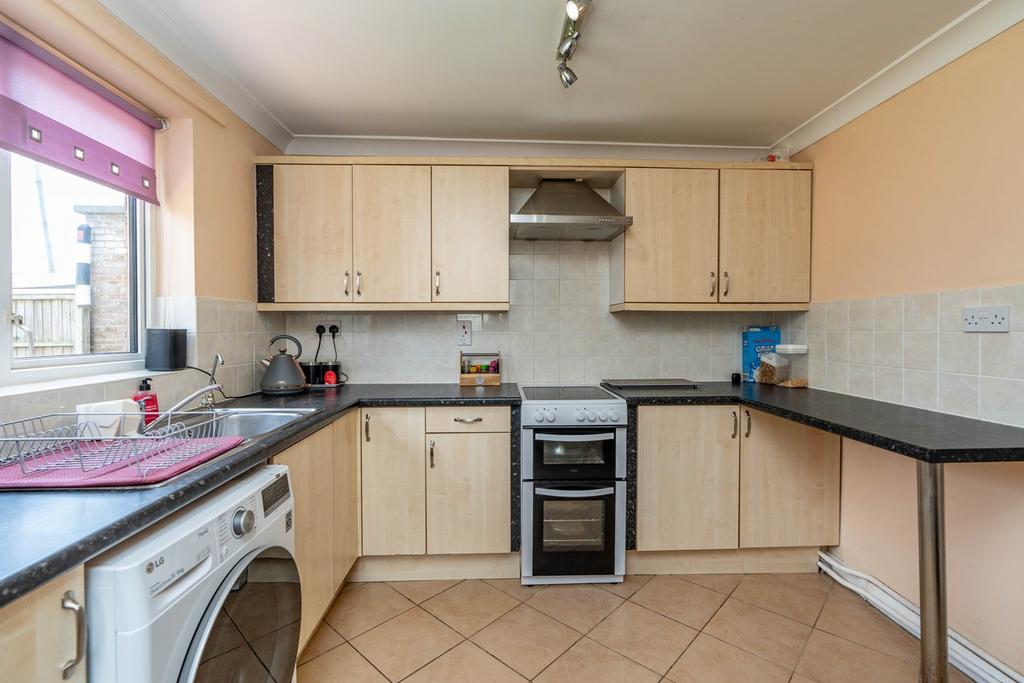 Clarke Court, Wyberton, Boston, PE21 3 bed semidetached house for sale