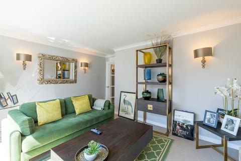2 bedroom flat to rent, Sloane Avenue, South Kensington, SW3