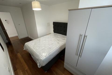 2 bedroom flat to rent, Metropolitan House, 1 Hagley Road, Birmingham, West Midlands, B16