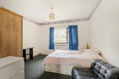 21 Hurst View Road, South Croydon, CR2 7AJ