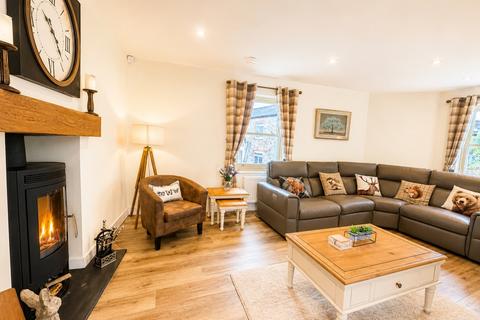 3 bedroom detached house for sale, Castle Hill, Lostwithiel, Cornwall, PL22