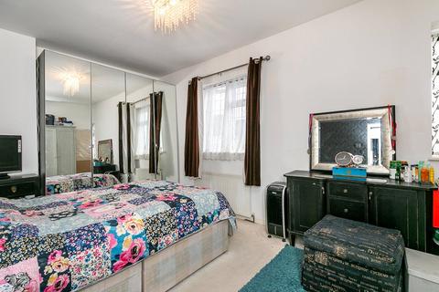 148 Capstone Road, Bromley, BR1 5NG