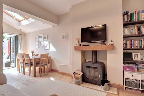 96 Reading Road, Henley-on-thames, RG9 1DN
