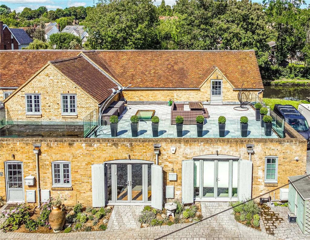 Bank Mill Lane, Berkhamsted... 4 bed semidetached house for sale £1,750,000