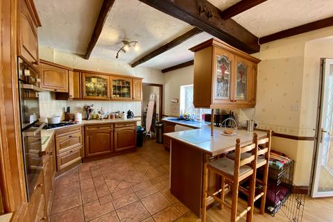 6 bedroom semi-detached house for sale, Eastbourne, East Sussex, BN23