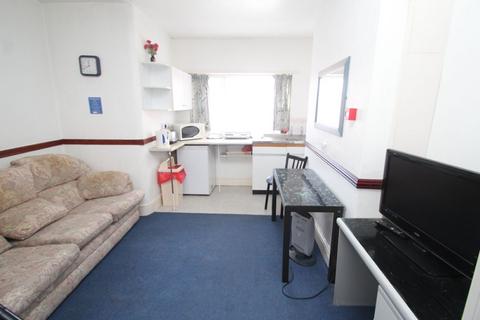 1 bedroom flat for sale - Lonsdale Road, Flat 1, Blackpool FY1
