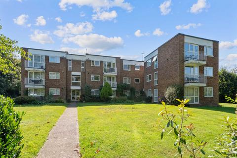 5 Parkside, Watford, WD19 4PW