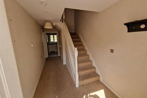 8, Gibbs Court Old Mill Lane, Crewkerne, TA18 7DU