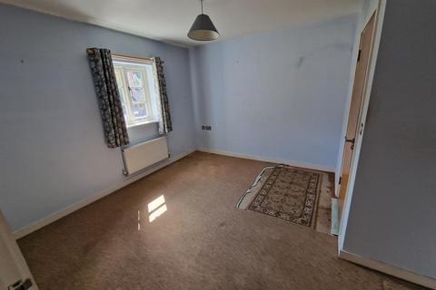 8, Gibbs Court Old Mill Lane, Crewkerne, TA18 7DU