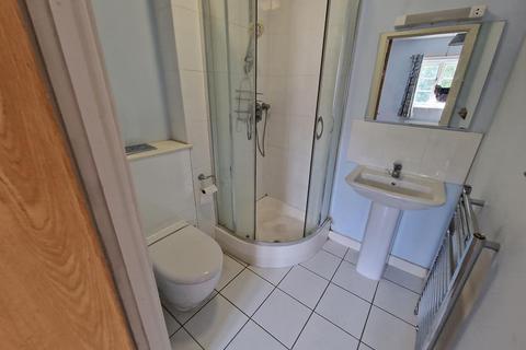 8, Gibbs Court Old Mill Lane, Crewkerne, TA18 7DU