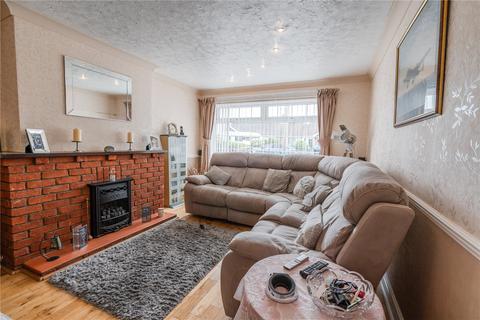 42 Chestnut Road, Waltham, Grimsby, DN37 0DJ