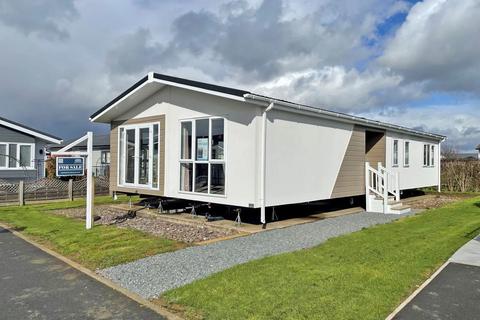 2 bedroom park home for sale, Broadway, Worcestershire, WR12