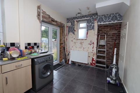 2 bedroom semi-detached house for sale, Lancaster Road, Cadishead, M44