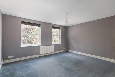 2 bedroom maisonette for sale - Croxted Road, West Dulwich, SE21 8NR