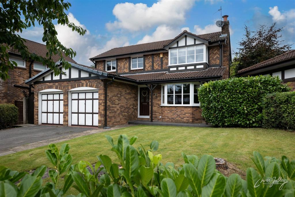 Broadwood Close, Disley/High Lane... 4 bed detached house for sale £