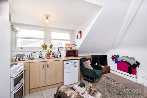 Studio to rent, Fellows Road, London, NW3