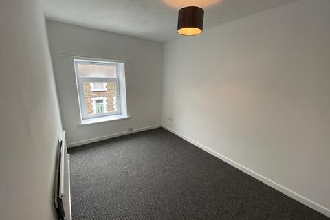 2 bedroom terraced house to rent, Regent Street Ferndale - Ferndale