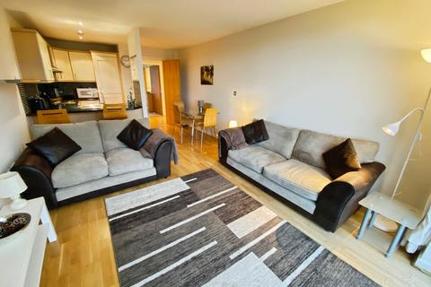 2 bedroom flat to rent, Whitehall Quay, Leeds, West Yorkshire, LS1