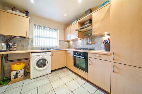 3 bedroom semi-detached house for sale - Fleet, Hampshire GU51
