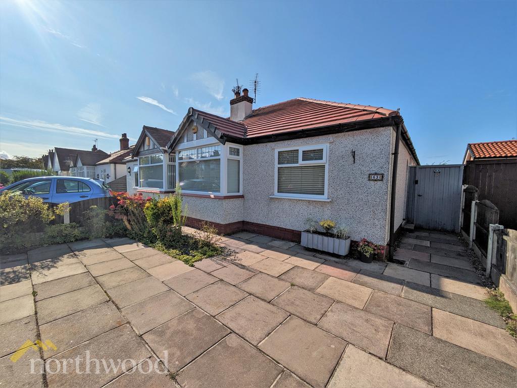 Cleveleys Road, Marshside, Southport, PR9 2 bed semidetached bungalow