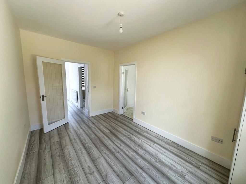 Dining Room (2)
