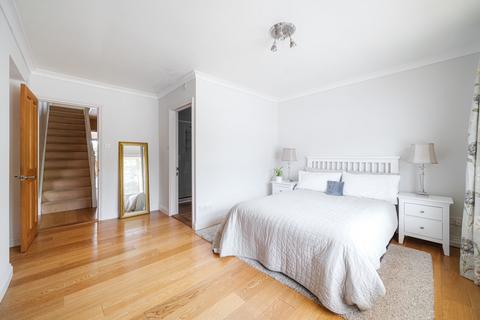120 Downs Road, South Wonston, Winchester, SO21 3EW