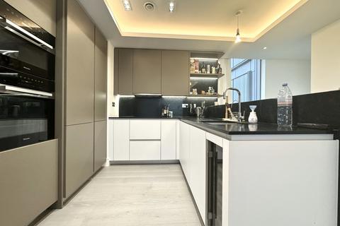 2 bedroom flat to rent, Carrara Tower, 1 Bollinder Place, 250 City Road, London EC1V