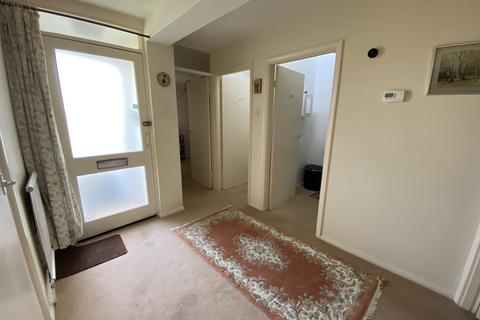 2 bedroom bungalow for sale, Mallard Crescent, Pagham, Bognor Regis, West Sussex PO21