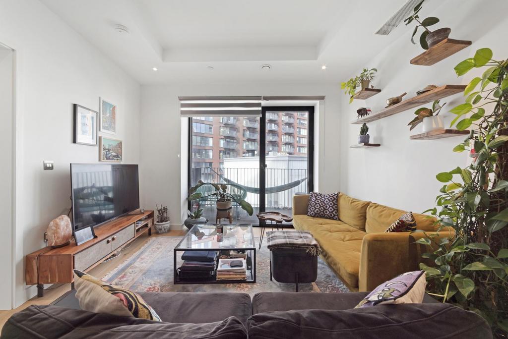 Echo House, London City Island... 1 bed apartment to rent £2,396 pcm