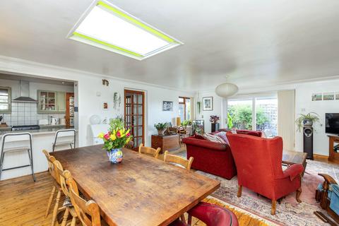26 Figgate Street, Edinburgh, EH15 1HL