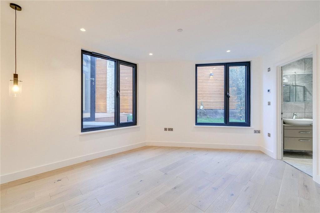 House in London - More