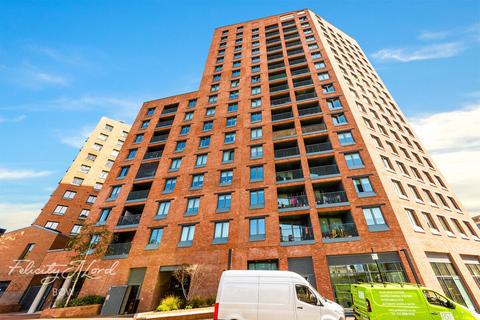 3 bedroom apartment for sale - Three Waters, Bow Creek, London, E3