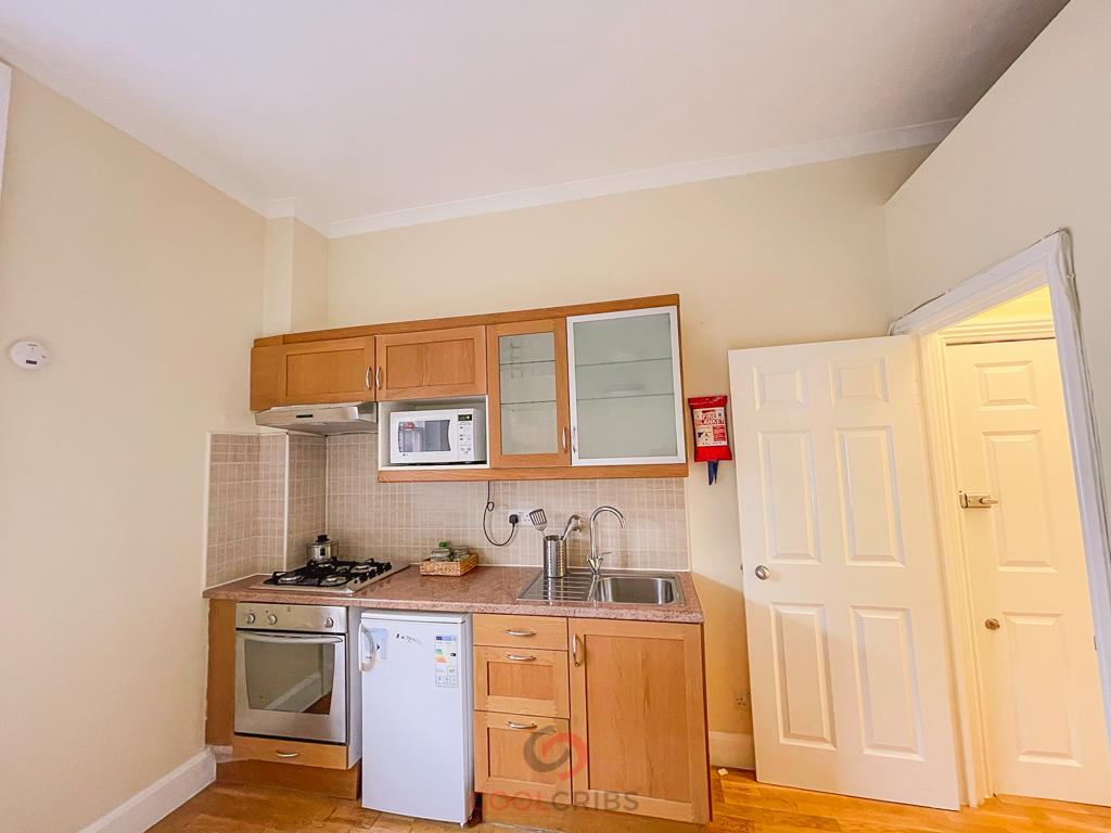 Apartment in London - View 4