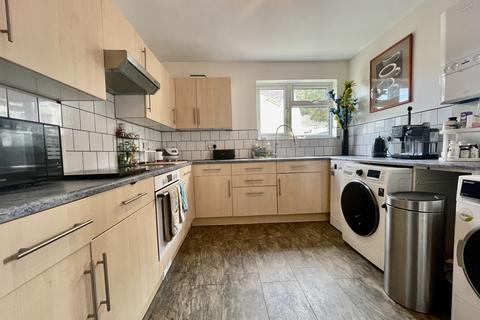 66 Bonhay Road, Exeter, EX4 4BL