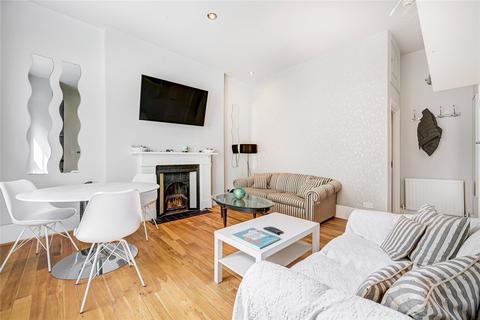 1 bedroom flat to rent, Nevern Square, Earls Court, London